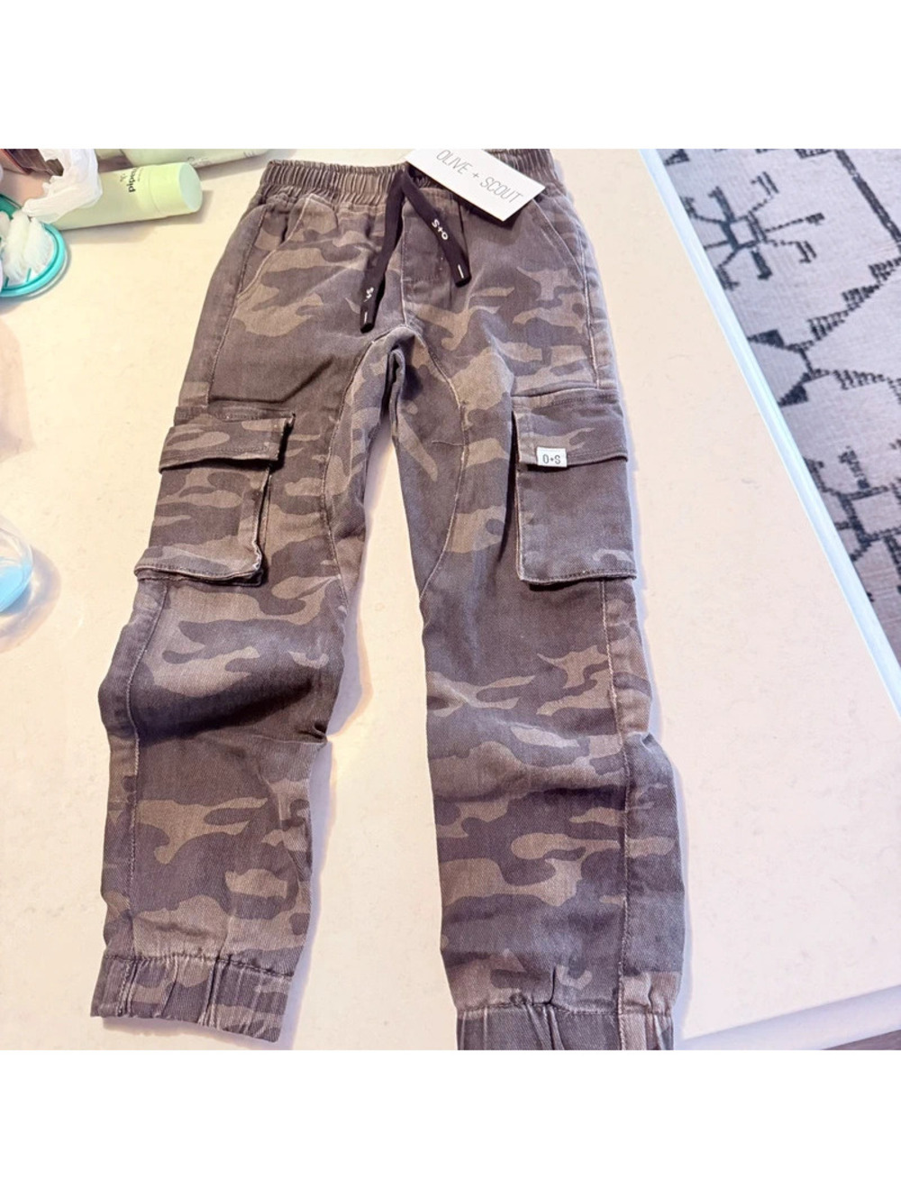 Olive and scout camo Wes jeans jogger nwt